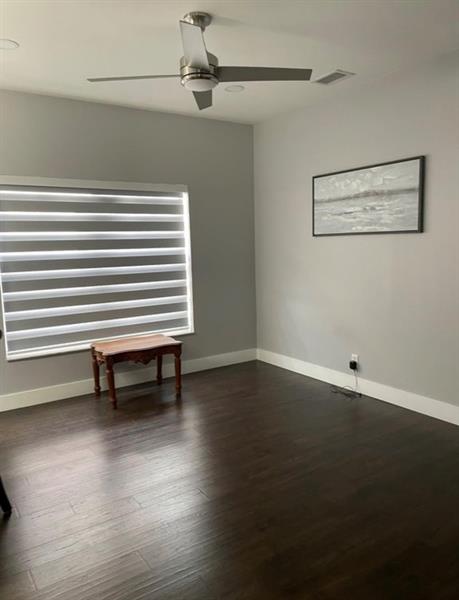 Image 7 of 21 For 6254 38th Dr