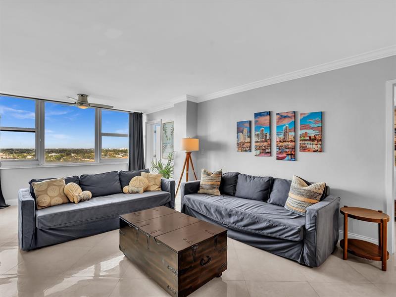 Image 18 of 65 For 4040 Galt Ocean Dr  811