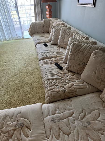 Image 8 of 13 For 4054 Exeter  C