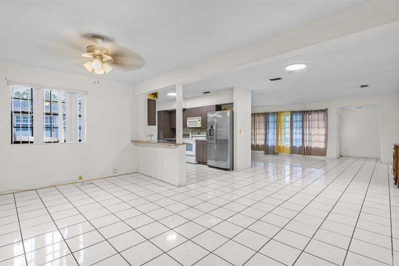 Image 10 of 37 For 14800 8th Ct