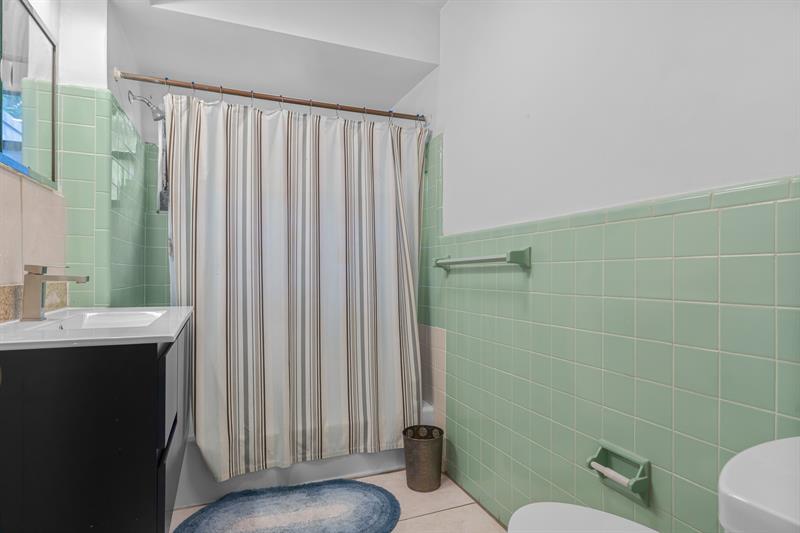 Image 15 of 37 For 14800 8th Ct