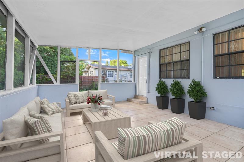 Image 28 of 37 For 14800 8th Ct