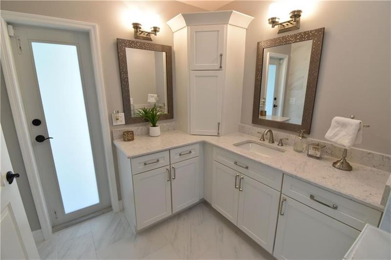 Image 5 of 57 For 11907 55 St  