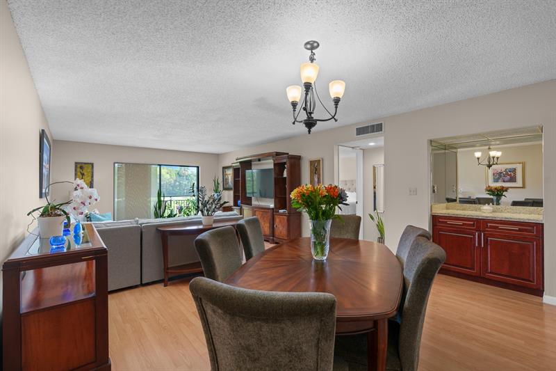 Image 11 of 52 For 16051 Blatt Blvd  212