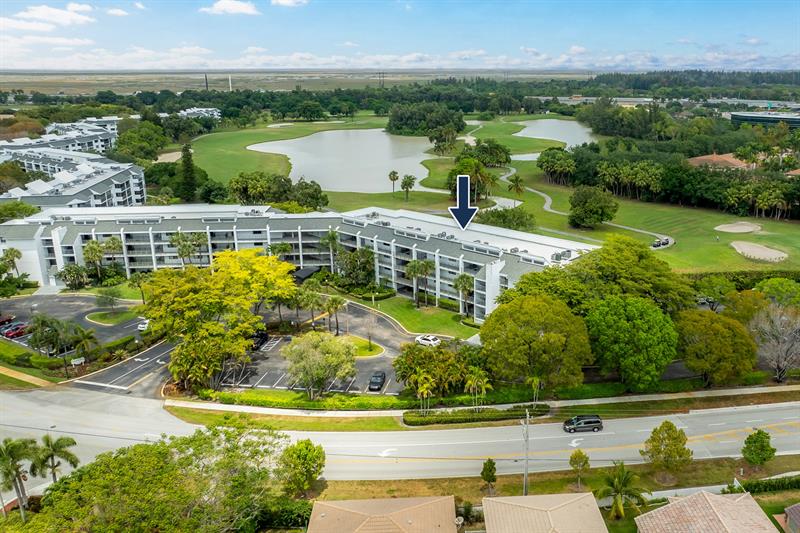 Image 43 of 52 For 16051 Blatt Blvd  212