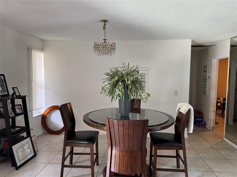 Image 3 of 6 For 3033 Nw 43th Ave  104