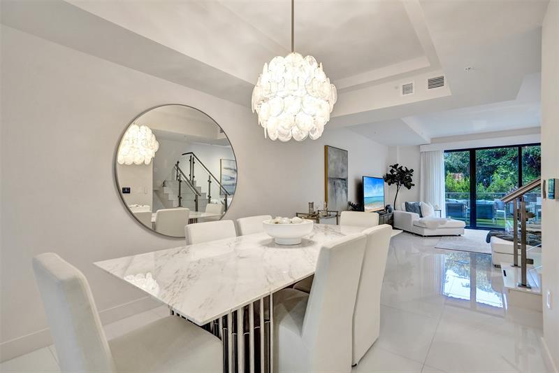 Image 15 of 62 For 3030 Ocean Blvd  S104