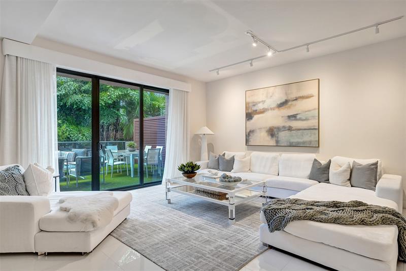 Image 4 of 62 For 3030 Ocean Blvd  S104