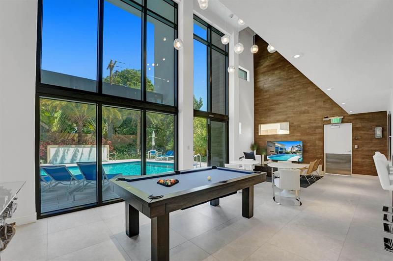 Image 53 of 62 For 3030 Ocean Blvd  S104