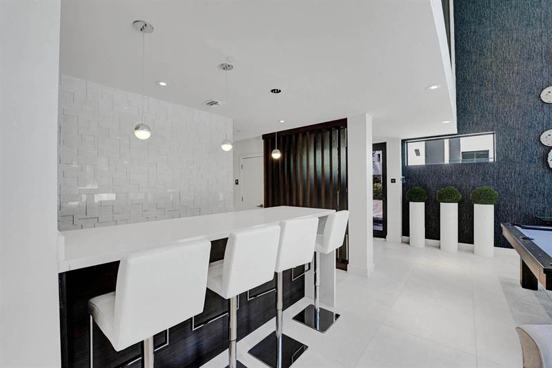 Image 55 of 62 For 3030 Ocean Blvd  S104