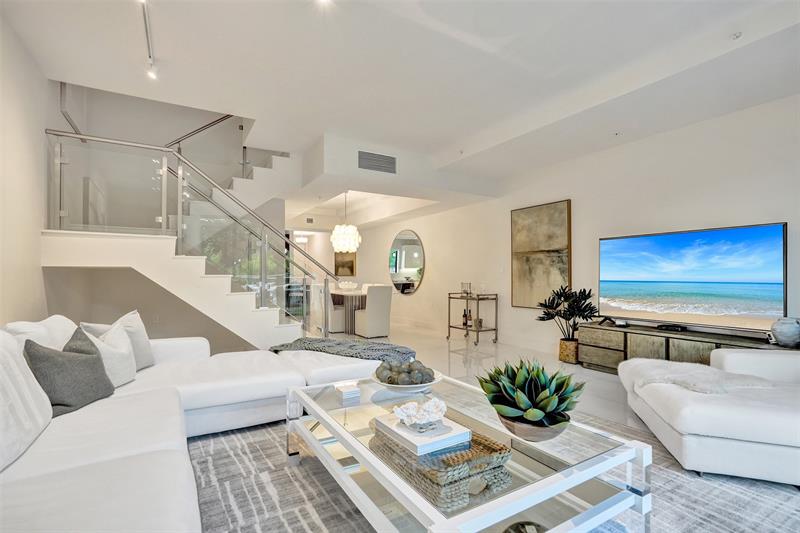 Image 8 of 62 For 3030 Ocean Blvd  S104