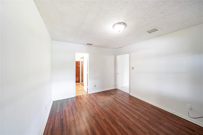 Image 20 of 28 For 3625 70th Ave  23-x