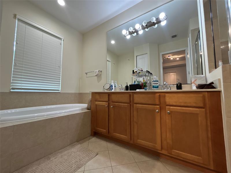 Image 11 of 23 For 3330 124 Way  3330