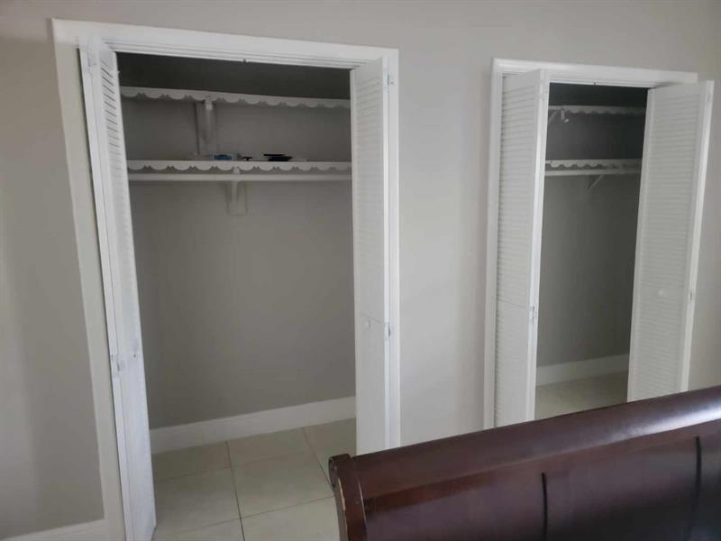 Image 9 of 9 For 2100 Diana Dr 107