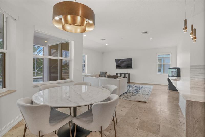 Image 13 of 62 For 21347 Gosier Way