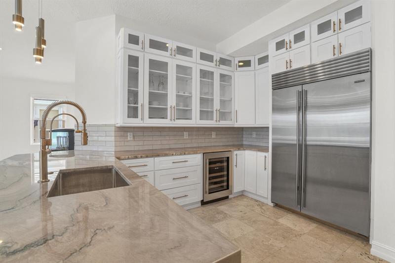 Image 18 of 62 For 21347 Gosier Way