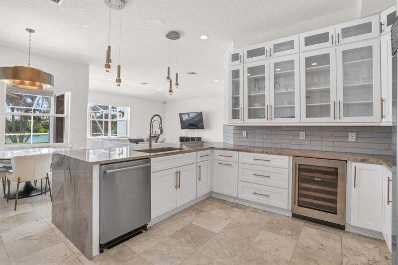 Image 20 of 62 For 21347 Gosier Way