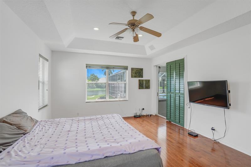 Image 27 of 62 For 21347 Gosier Way
