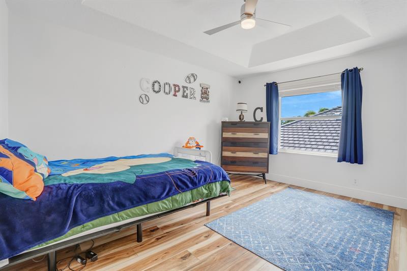 Image 35 of 62 For 21347 Gosier Way