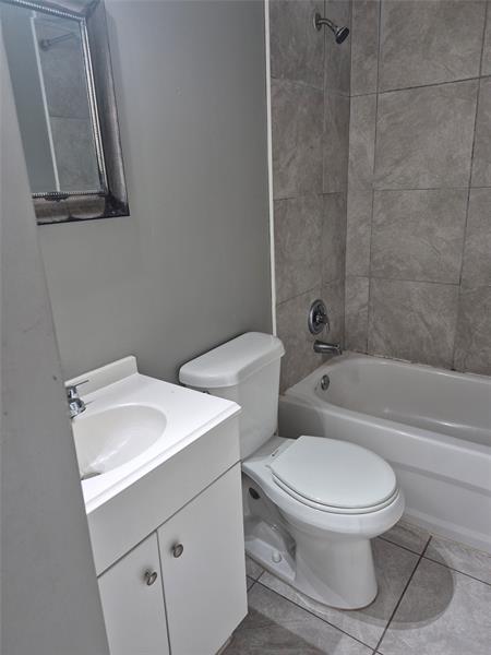 Image 8 of 9 For 4429 Treehouse Ln  28 F