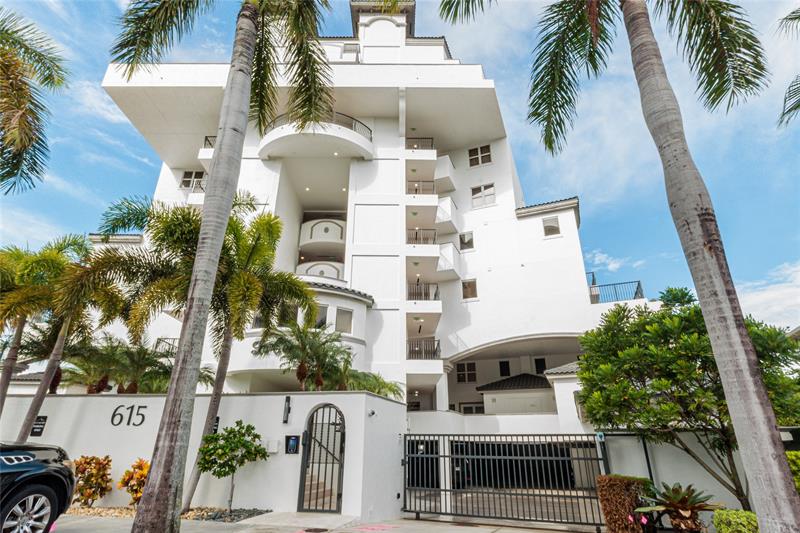 Image 40 of 70 For 615 Bayshore Dr  301