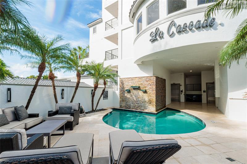 Image 42 of 70 For 615 Bayshore Dr  301