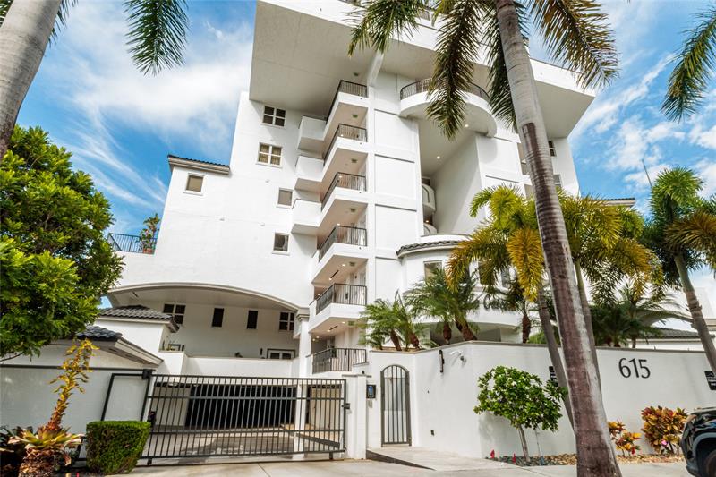 Image 52 of 70 For 615 Bayshore Dr  301