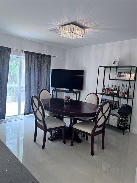 Image 11 of 26 For 10549 57th Ct  10549