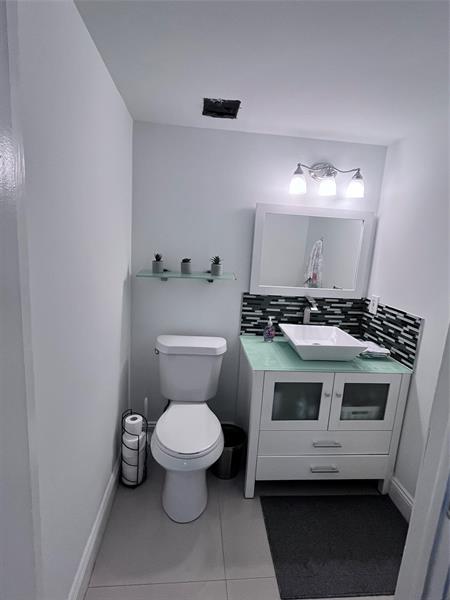 Image 13 of 26 For 10549 57th Ct  10549