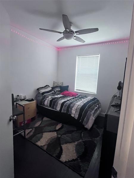 Image 18 of 26 For 10549 57th Ct  10549