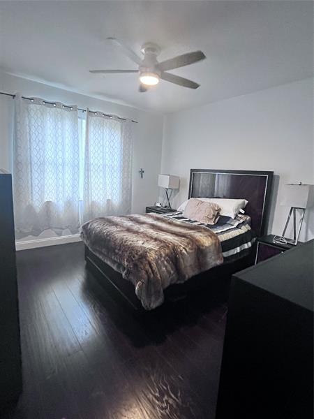 Image 20 of 26 For 10549 57th Ct  10549