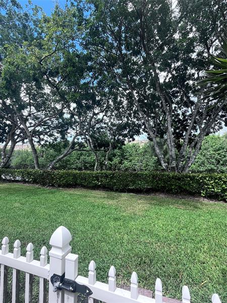 Image 6 of 26 For 10549 57th Ct  10549