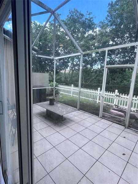 Image 7 of 26 For 10549 57th Ct  10549