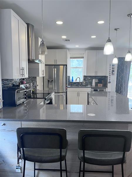 Image 8 of 26 For 10549 57th Ct  10549