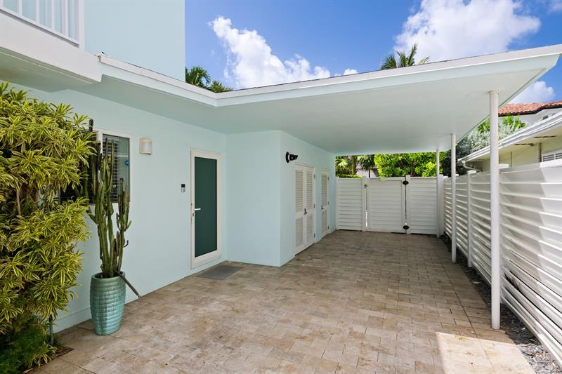 Image 17 of 41 For 3321 16th Ct