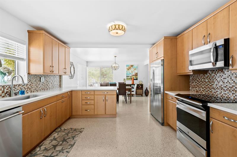 Image 38 of 41 For 3321 16th Ct
