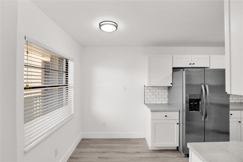 Image 5 of 24 For 23344 Carolwood Ln  302