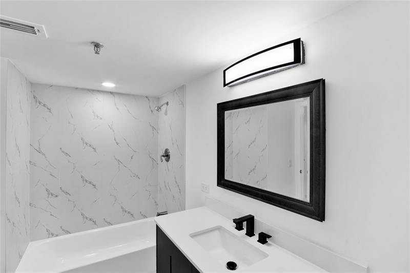 Image 9 of 24 For 23344 Carolwood Ln  302