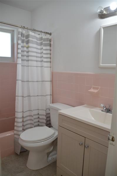 Image 7 of 9 For 4303 20th Ave  1