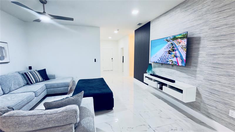 Image 10 of 47 For 2149 Susset Lane