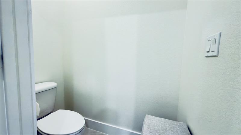 Image 22 of 47 For 2149 Susset Lane