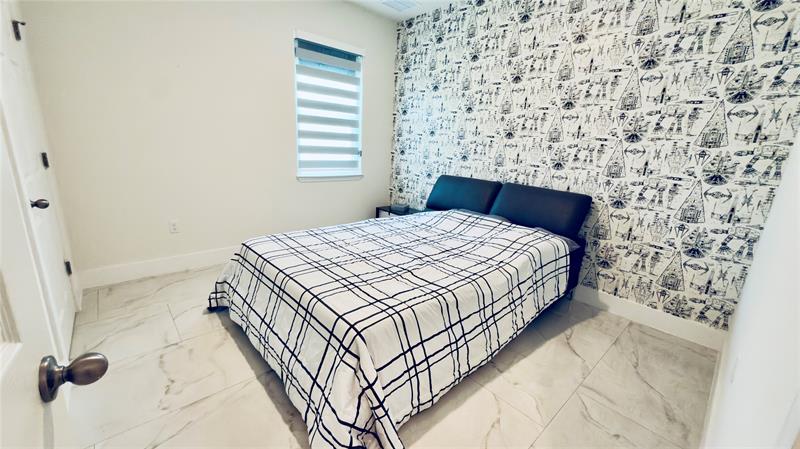 Image 23 of 47 For 2149 Susset Lane