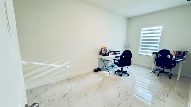 Image 7 of 47 For 2149 Susset Lane