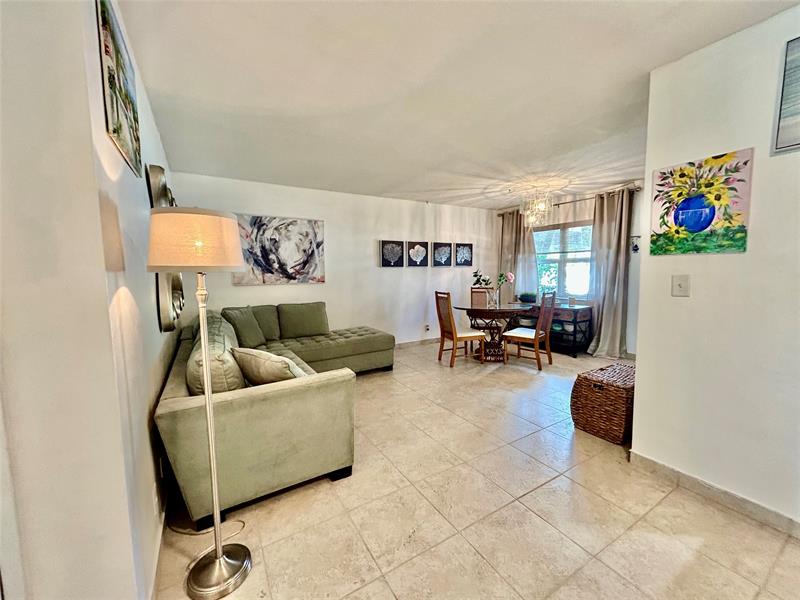 Image 12 of 25 For 2050 39th St  N108