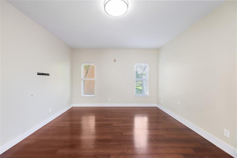 Image 11 of 58 For 1512 106th Ave