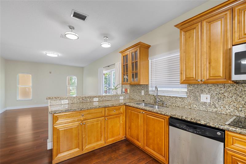 Image 18 of 58 For 1512 106th Ave