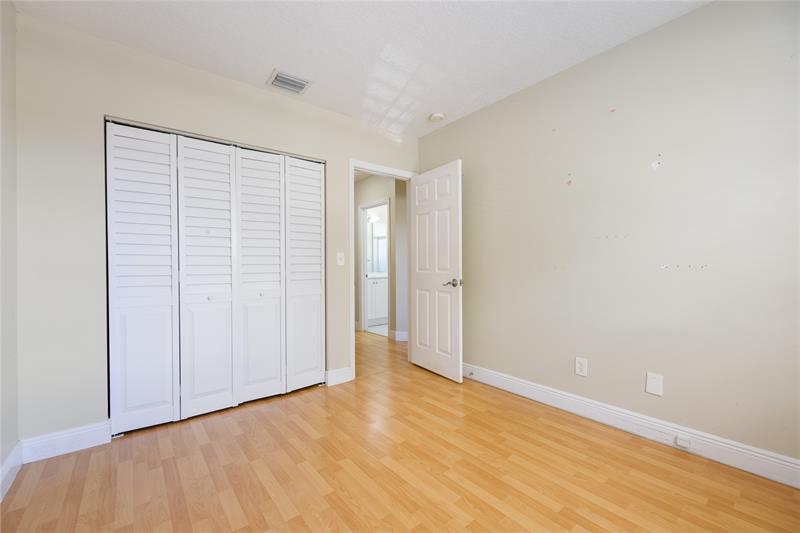 Image 29 of 58 For 1512 106th Ave