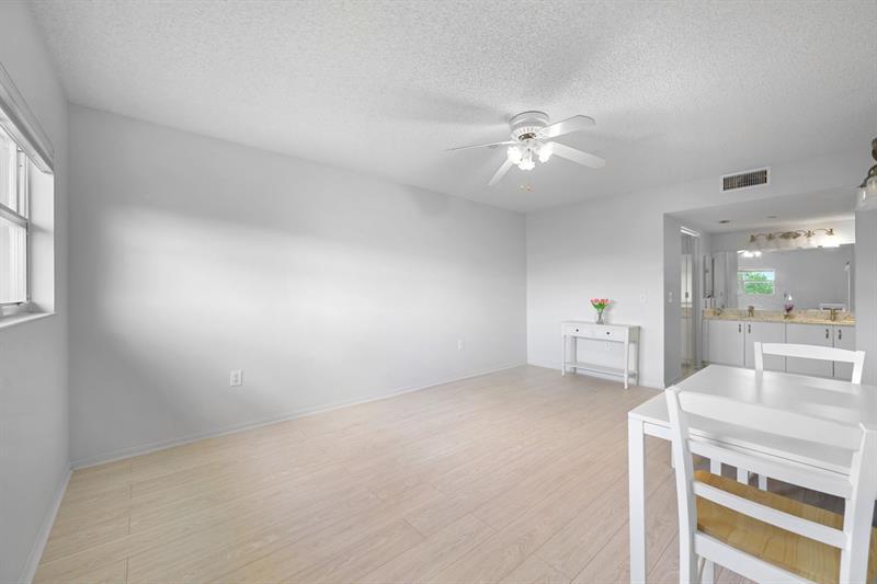 Image 11 of 23 For 550 137th Ave  401l