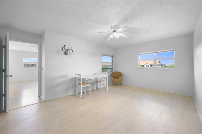 Image 12 of 23 For 550 137th Ave  401l