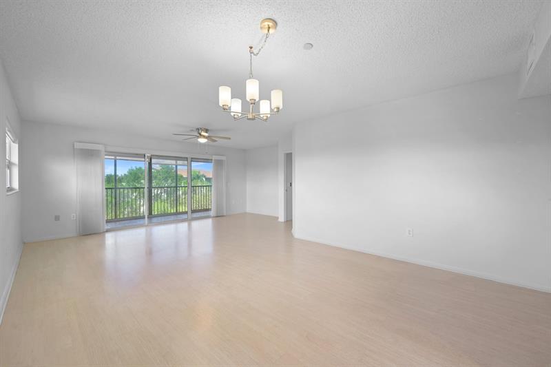 Image 5 of 23 For 550 137th Ave  401l